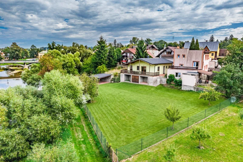 Prodej rodinného domu 3+kk s velkorysým pozemkem o velikosti 1 473 m2