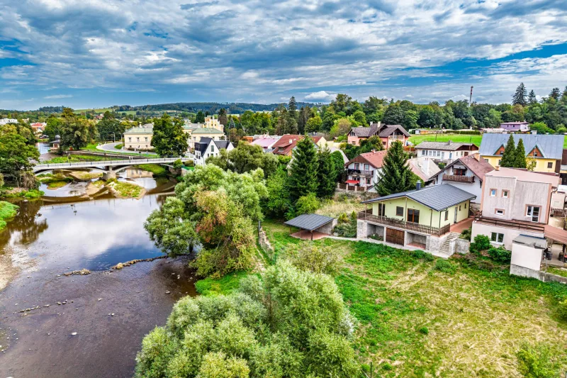 Prodej rodinného domu 3+kk s velkorysým pozemkem o velikosti 1 473 m2